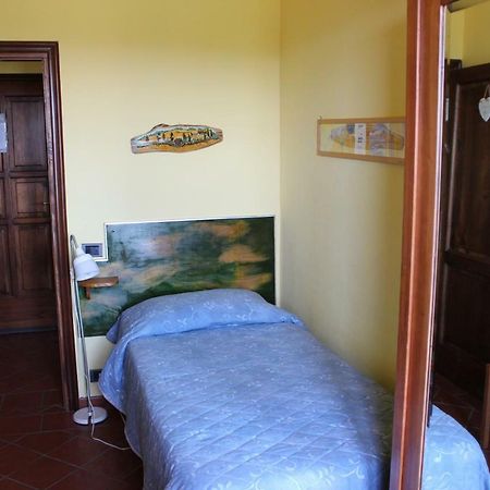 Bio Agriturismo Podere Pretoia Σαν Τζιμινιάνο Εξωτερικό φωτογραφία