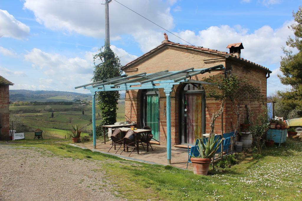 Bio Agriturismo Podere Pretoia Σαν Τζιμινιάνο Εξωτερικό φωτογραφία